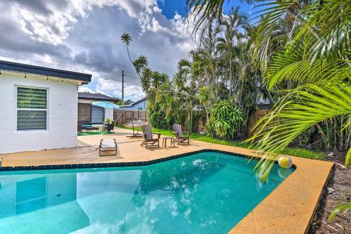 Tranquil Hollywood Escape With Pool And Bbq Grill