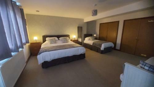 Ducklington Farm B&B