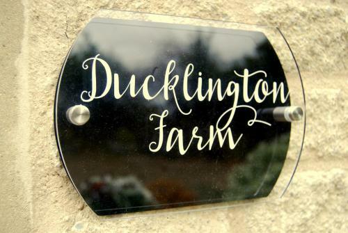 Ducklington Farm B&B