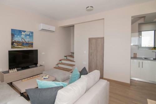 Villa Yiannis By Villa Plus