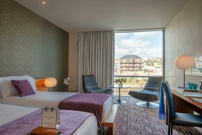 D Hotel