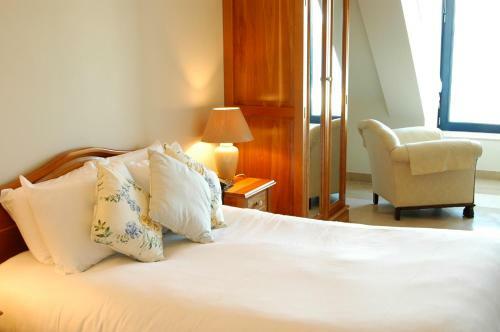 The Waterfront Hotel