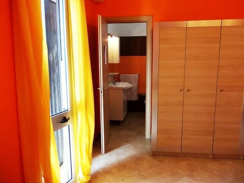 Saman� Bed