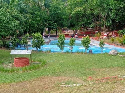 Hotel Corbett Tiger Resort