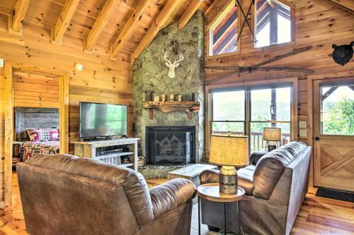 Secluded Blue Ridge Cabin With Hiking On-site!