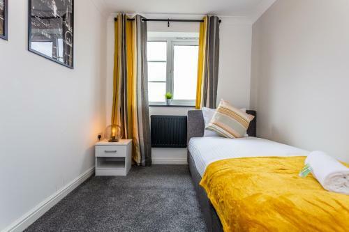 Apartamento ?executive 5 Bed House ?ensuite ?parking ?garden