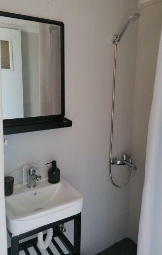 So Minimal Apartments