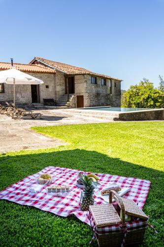 Casa Da Capela - House With Three Rooms And Infinity Pool