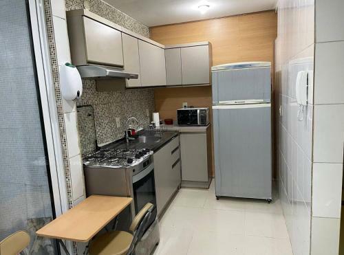 Apartamento Casa Confort�vel Em Frente � Padaria