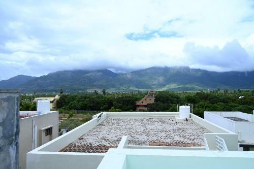 Tenkasi Green Villa