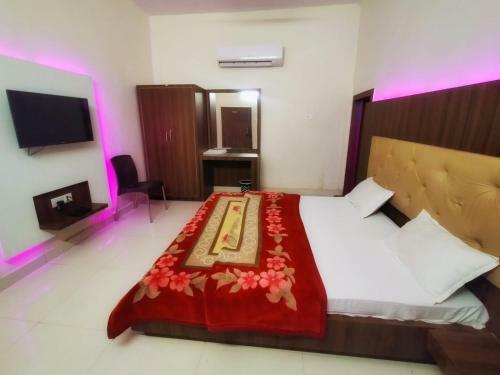 Hotel Svarnima By Wb Inn