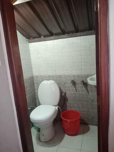 Hostal Have More Cafe & Rooms - Best In Solan