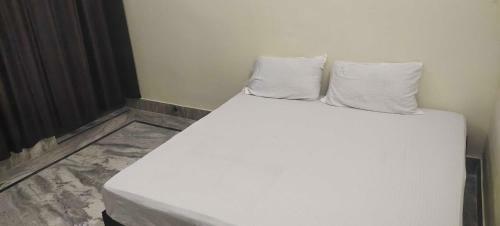 Pop 91294 Hotel Yogi