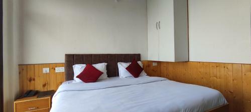 Hotel Aroma & U