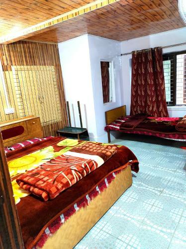 Lodge Kamran Guest House