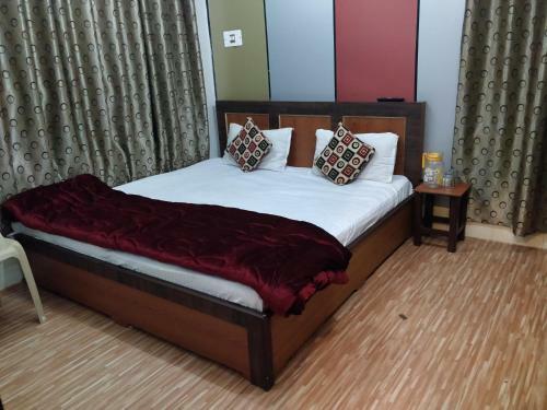 Hotel Qadir Residency Srinagar
