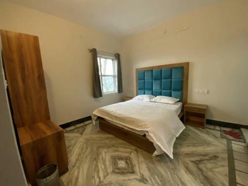 Lake View Homestay