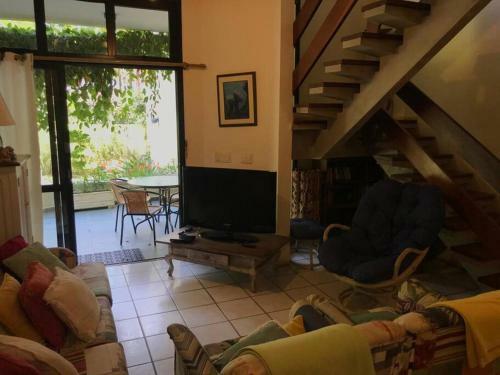 Casa Em Juquehy Em Cond Churrasq Praia E Piscina