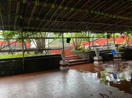 Abhishek Villa & Lawns