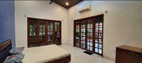 Abhishek Villa & Lawns