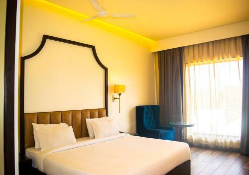 Hotel Sgn Gardens (hotel, Banquets & Lawns)