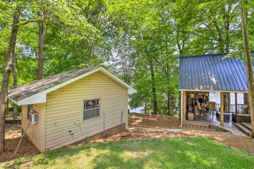 Lakefront Home With Entertainment Space And Dock!