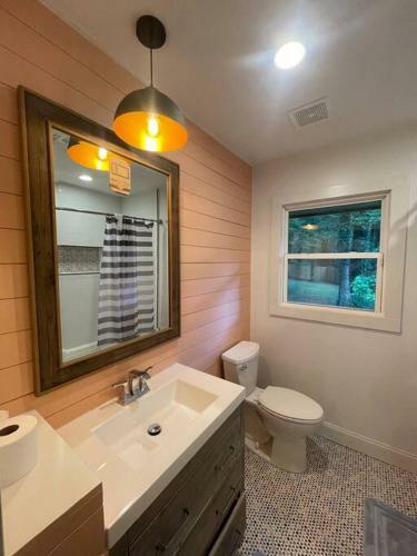 Contemporary Elegant 3 Bedroom House