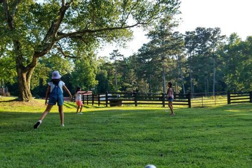 Ultimate Vacation Resort Horse Ranch Farm