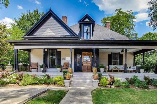 Eight 11 Homes ? Victorian Lux Home Near Atl.