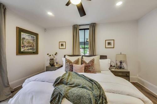 Eight 11 Homes ? Victorian Lux Home Near Atl.