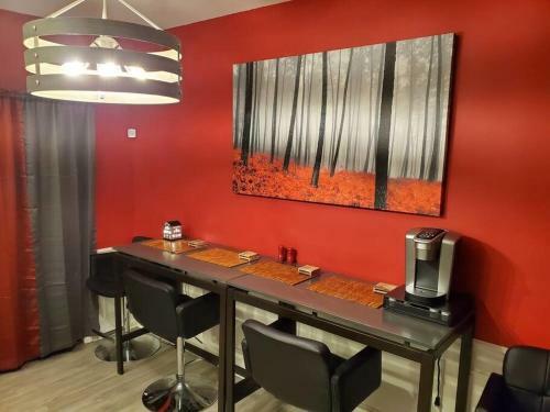 Hostal Spacious Room Can Host Multi-guests Near Atl