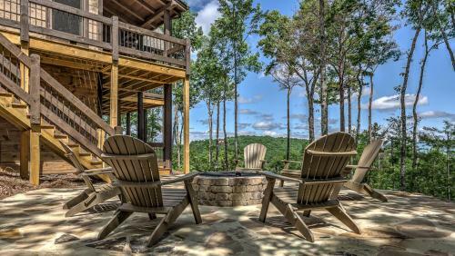 Peaceful Easy Feeling By Escape To Blue Ridge