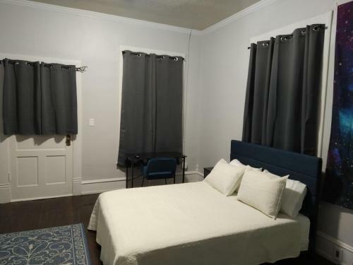 Southern Luxury 8 Bedroom House!!!!i