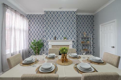 Kingsway Property