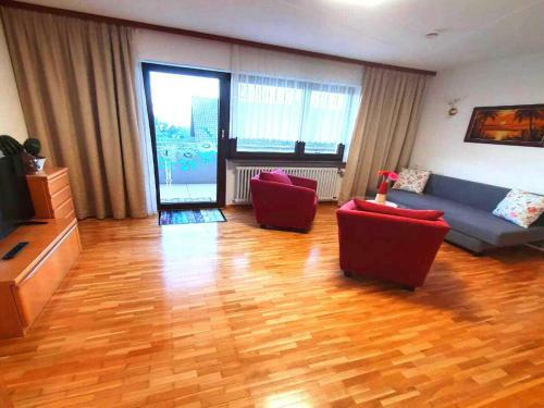 Comfortable Apartment In G�rwihl With Terrace