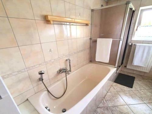 Comfortable Apartment In G�rwihl With Terrace