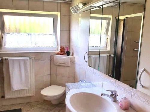 Comfortable Apartment In G�rwihl With Terrace