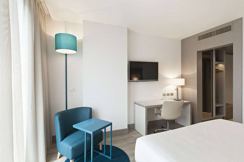 Hotel NH Parma