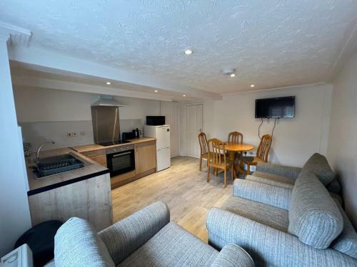 Apartamento Entire Two Bedrooms Flat, 1f