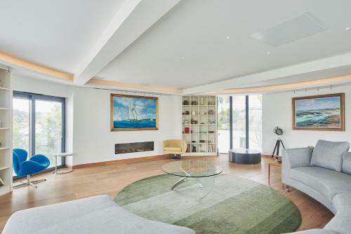 The Crewhouse