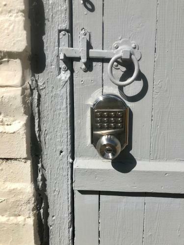*new* Hartest Vineyard 2 Bed Cottage With Parking