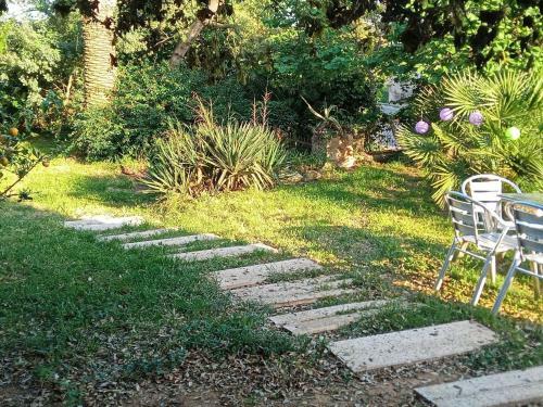 Rustic Holiday Home In Girona With Private Garden