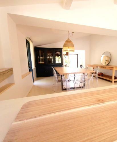 Hostal Barbarens Maison D'hotes