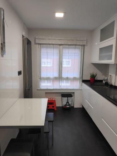 Precioso Y Amplio Apartamento En Gij�n