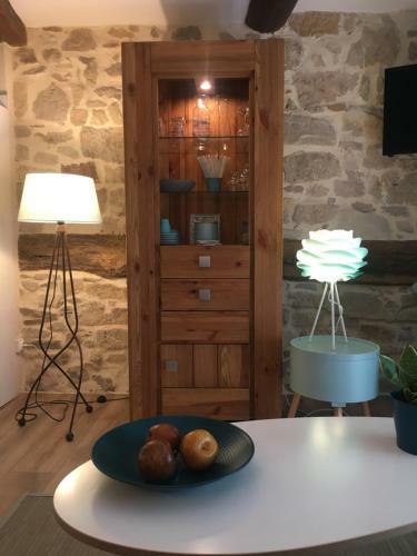 Hostal Gites C�r Causy Oleander