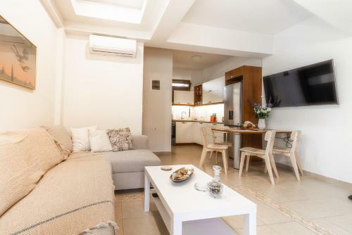 Eleni Luxury Maisonette With Jacuzzi