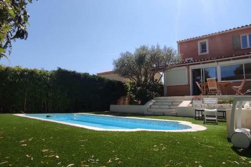 Villa Maison Familiale Avec Piscine 8 Personnes