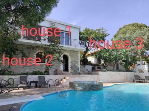 3-house Villa With Amazing Infinity Pool