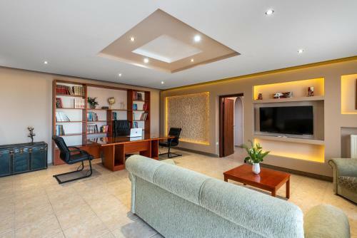 Villa 3 Roses Residence