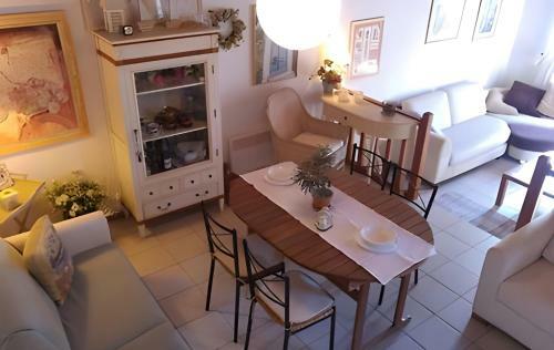 Summer House In Trikorfo, Gerakini With Sea View